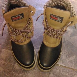 Thermolite winter boots